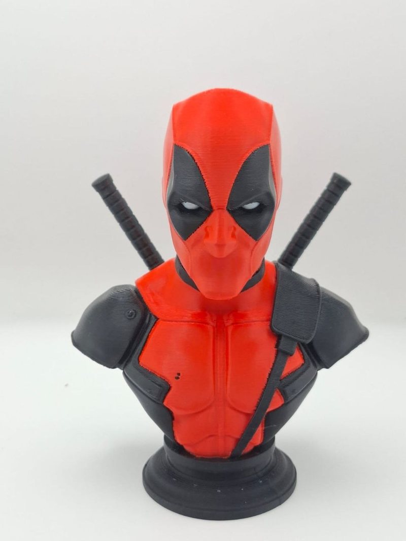 Multicolour 3D printed Deadpool-style bust in red, black and white